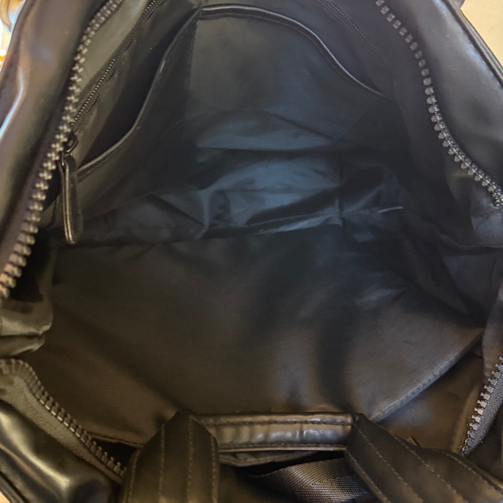 Max Studio Black Quilted Tote Bag 18 inch Lamby - Picture 3 of 12